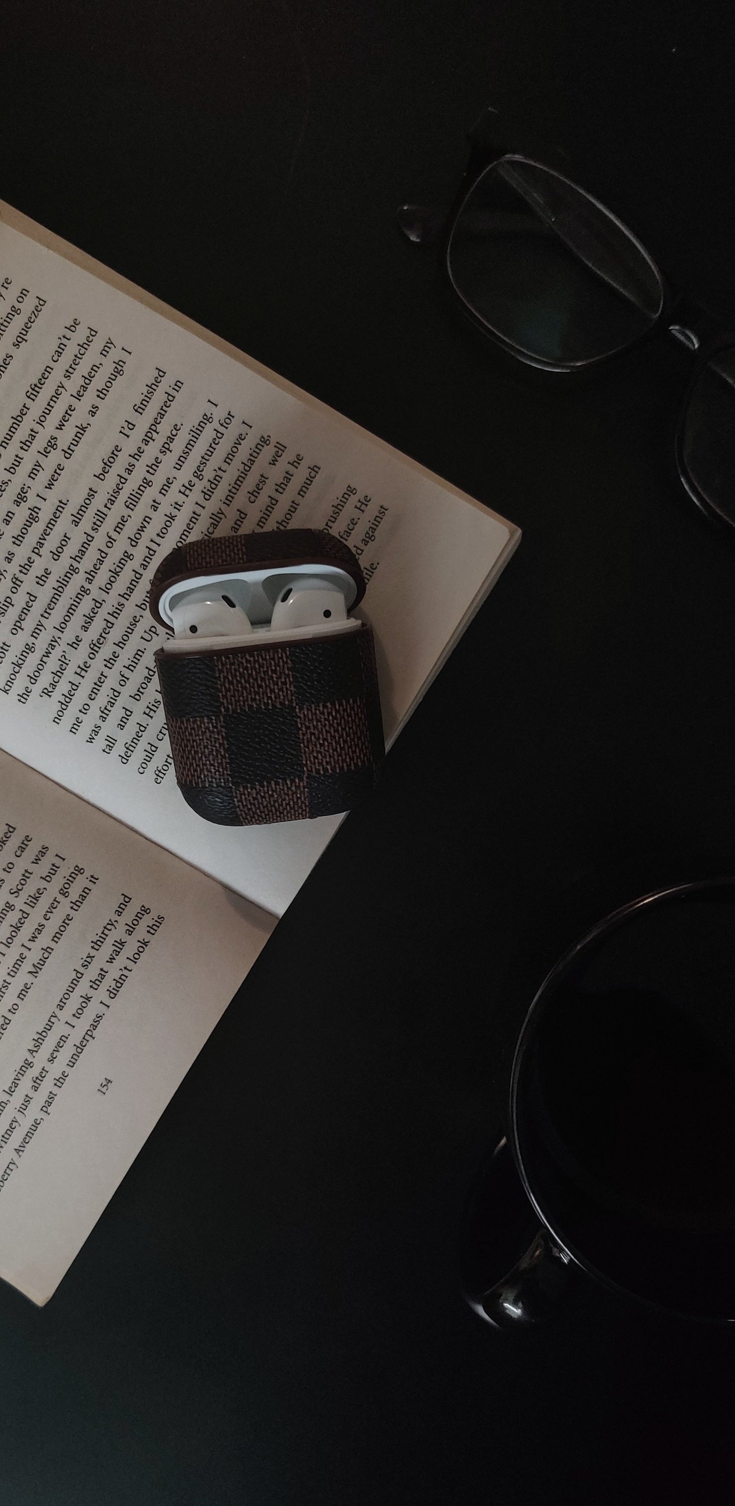 Black & Brown Case Cover2